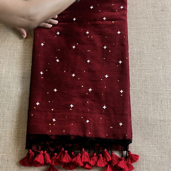 Maroon Sitara